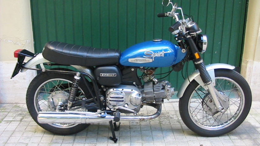 AERMACCHI-HARLEY-DAVIDSON-350-SPRINT-IMG_2523-842x474.jpg